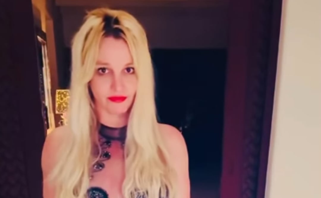 Britney Spears defiende sus desenfrenados bailes que comparte en redes sociales.