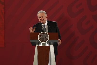 Pide AMLO a columnistas que ofrezcan disculpa por "calumnias" sobre compra de longaniza