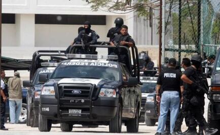 Arrestan a 16 policías municipales de Cancún por motín
