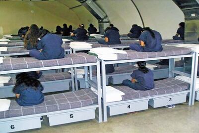 ‘Te discriminan y ven como si fueras un criminal’