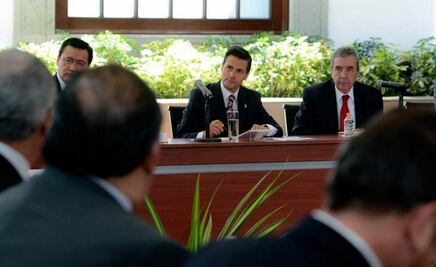 Peña Nieto reiterates Mexico's secularism in meeting with church leaders