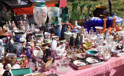 Caja de bric à brac con un tesoro