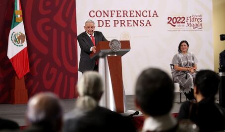 AMLO pide una “avalancha de votos” para candidatos de la 4T en el 2024 