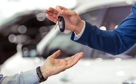 Calculan que entre 400 mil y 500 mil autos usados se comercializan al mes; crece búsqueda en internet