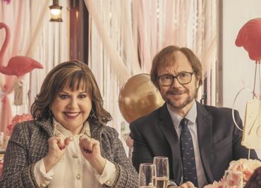 Segura quiere sacar risas en México