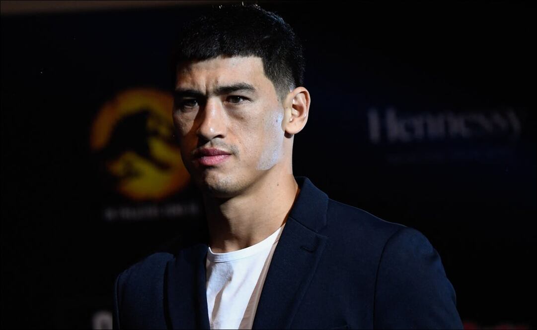DMITRY BIVOL SUFRIRÁ ALGUNAS RESTRICCIONES EN LA ARENA T-MOBILE ANTE CANELO ÁLVAREZ - FOTO: AFP