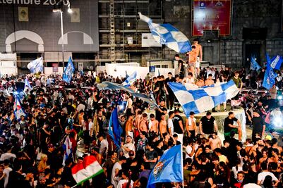 OMS critica a la afición del Napoli por festejos de la Copa de Italia