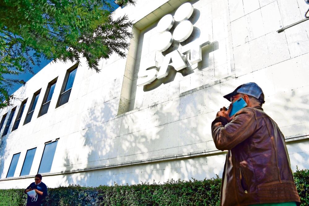 La inscripción al Registro Federal de Contribuyentes (RFC), la generación o renovación de su Contraseña y la renovación de la e.firma, los contribuyentes podrán tramitarlos por internet en su portal. Foto: Archivo