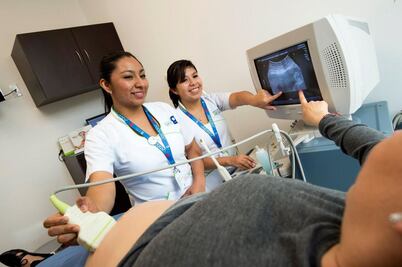 Busca Ingenes aumentar casos de éxito en fertilidad