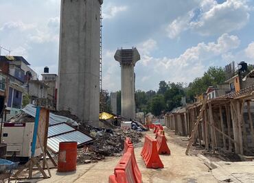 Vecinos de Álvaro Obregón esperan dictámenes de riesgo por obras del Tren Interurbano y advierten protestas