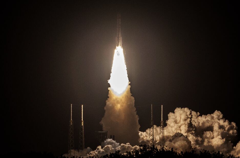 Esta madrugada despegó la misión Colmena con destino a la Luna, un proyecto de la UNAM, la Agencia Espacial Mexicana y la NASA.
Foto: EFE / Cristobal Herrera-Ulashkevich