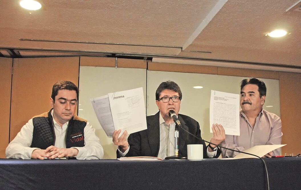 Durante una conferencia de prensa realizada el día de ayer, Ricardo Monreal, aspirante de Morena acusó que su partido es víctima de una guerra sucia debido a que encabeza las preferencias en delegaciones como Iztapalapa o Tláhuac  Foto: Especial