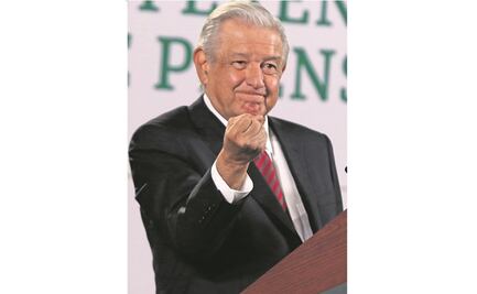 Dan opositores regalo de Navidad a AMLO