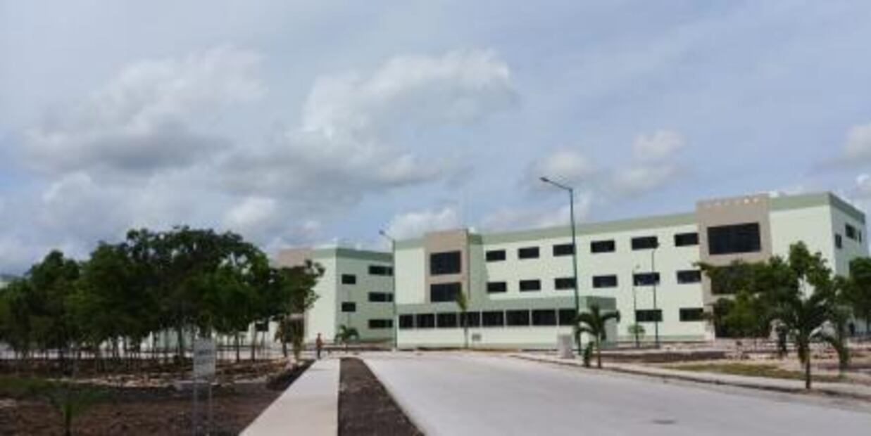 En Quintana Roo, Peña Nieto anuncia creación de dos brigadas más de la Policía Militar