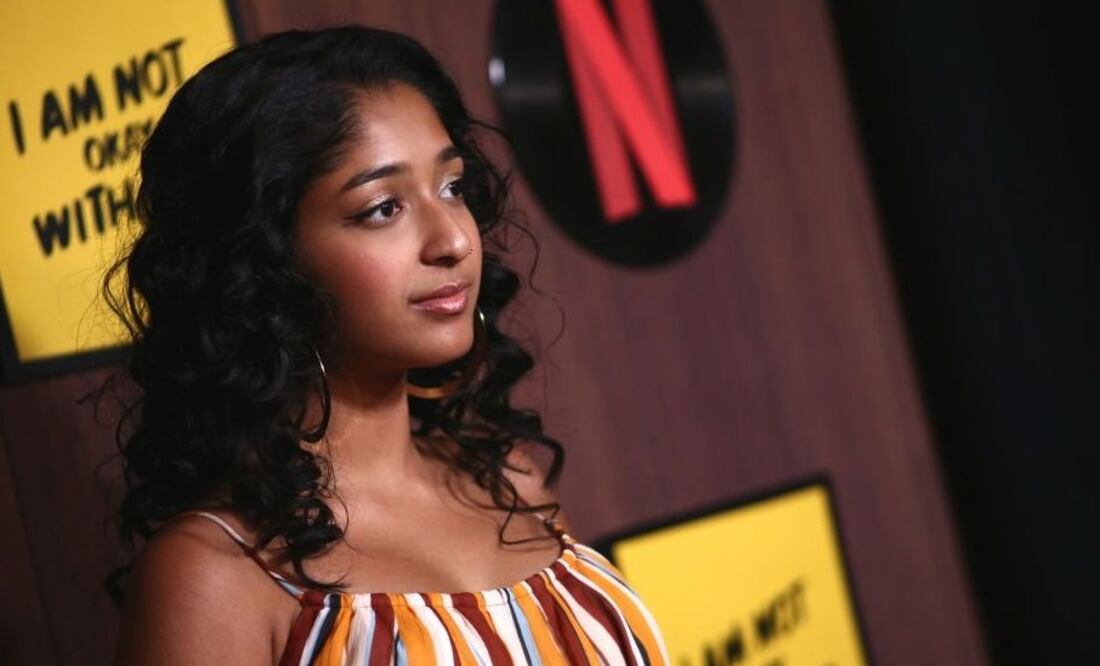 Maitreyi Ramakrishnan, de 18 años, saltó a la fama en la popular serie para adolescentes "Yo nunca", de Netflix.