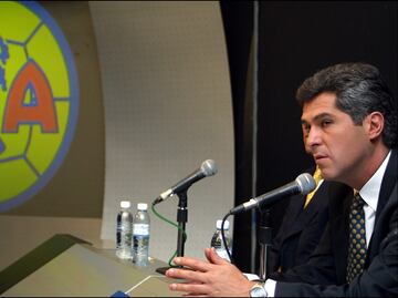 Javier Pérez Teuffer pide no cesar a Santiago Solari del América