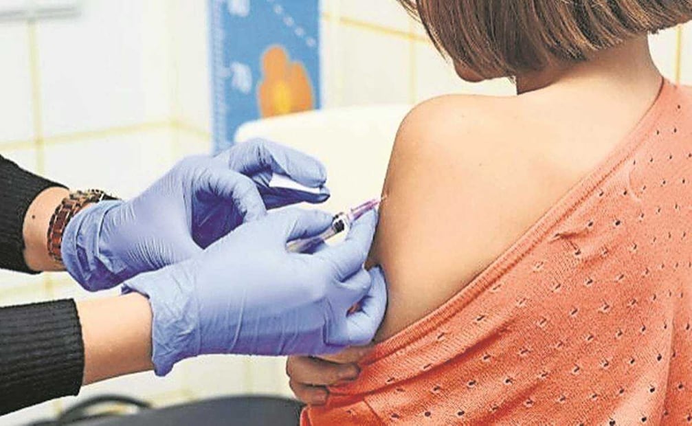 se trata de dosis de la vacuna hexavalente (difteria, tétanos, tosferina, poliomelitis, hepatitis B y Haemophilus influenzae tipo B) "pertenecientes a un lote cuya fecha de caducidad había expirado recientemente".