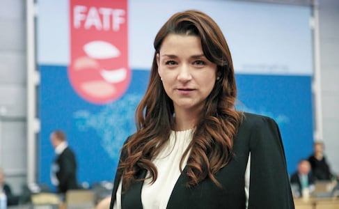 “Faltan mujeres contra el lavado de dinero”: Presidenta del Grupo Acción Financiera Internacional