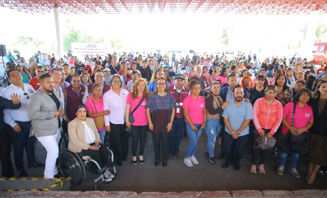 Gobierno de Ecatepec capacita a 600 mujeres como conductoras de transporte público. Foto: Especial.
