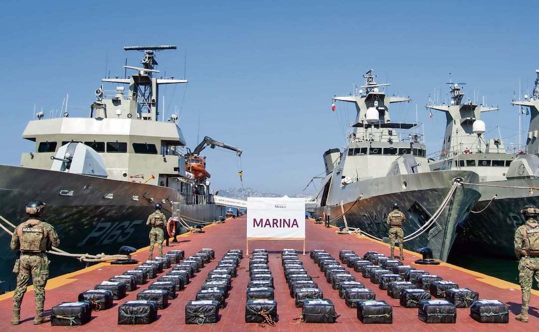 México prefiere armas navales. En la imagen, una incautación de presunta cocaína en Acapulco el lunes pasado. Foto: Archivo EFE