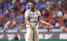 Erik Lira deja a Cruz Azul tras convertirse en campeón y referente y se marcha al Mónaco de Francia  