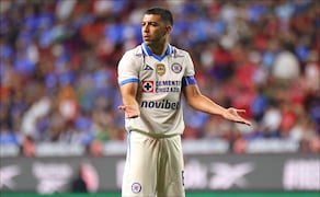 Erik Lira deja a Cruz Azul luego de convertirse en campeón y referente y se va al Mónaco de Francia / FOTO: Imago7