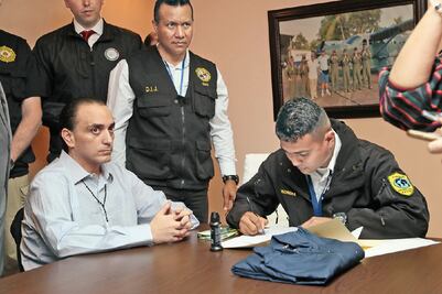 Borge remata terrenos para pagar deudas 