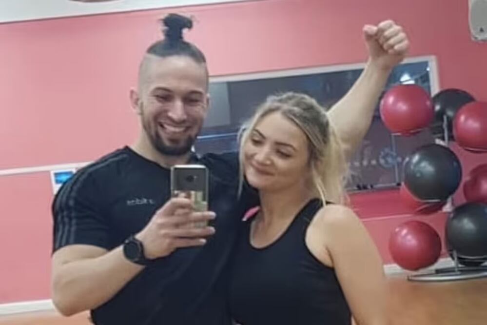 Ivan, el turista que talló su nombre y el de su novia en una pared del Coliseo. FOTO: INSTAGRAM