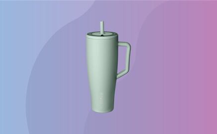 ¿Mucho calor? 5 termos térmicos mejores que la Stanley Cup para mantener tus bebidas frías