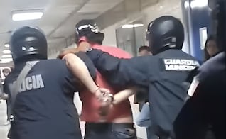 Detención de joven desata enfrentamiento en FES Acatlán de la UNAM; elementos de la Guardia Municipal entraron a la Facultad