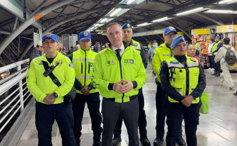 Desde mayo de 2025 Adrián Rubalcava, ordenó al área de Seguridad Institucional del organismo, coordinar acciones con la SSC para la creación del operativo Quetzalcóatl.
(08/09/26)
Foto: Metro CDMX