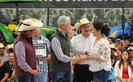 Alfredo del Mazo anuncia que ganaderos mexiquenses podrán vender carne en EU
