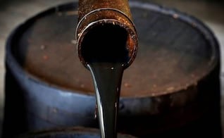 AIE sacará al mercado 400 millones de barriles de petróleo; secretario de EU ve "momento perfecto" para usar reservas