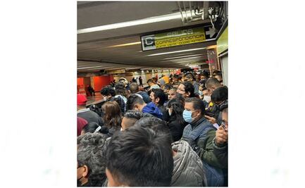 Lluvias provocan retrasos en 7 líneas del Metro
