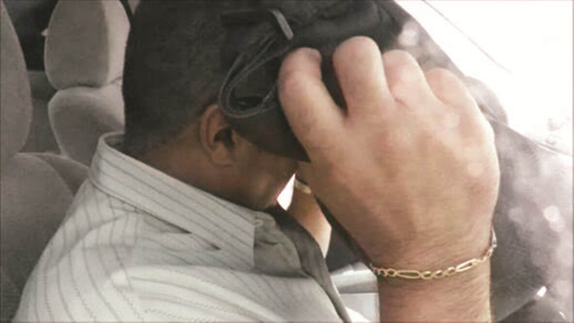 Armando Cisneros Espinosa, oftamólogo que extirpó ojo sano a bebé, ya rindió su declaración ante la PGR