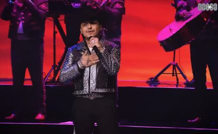 Christian Nodal muestra su apoyo a Colombia en concierto online