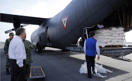 Coordina Meade puente aéreo para abastecer Oaxaca