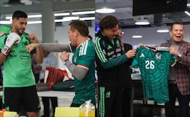 Julio César Chávez visitó y "dio clases" de boxeo a la Selección Mexicana