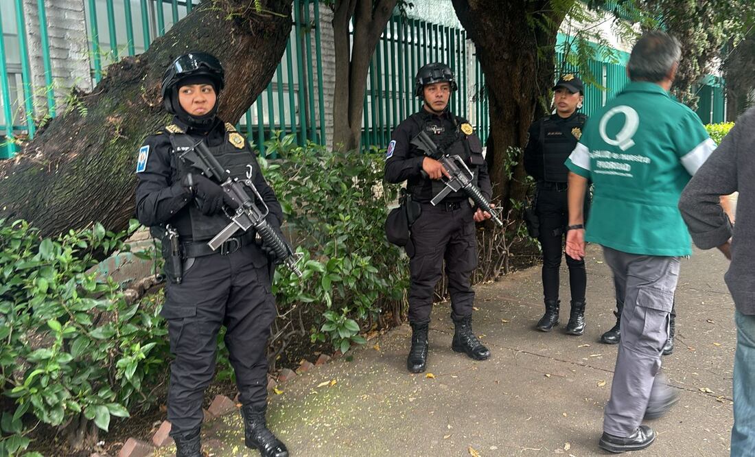 Refuerzan seguridad en Colegio de Bachilleres 20 tras presuntas amenazas en redes. Foto: Especial
