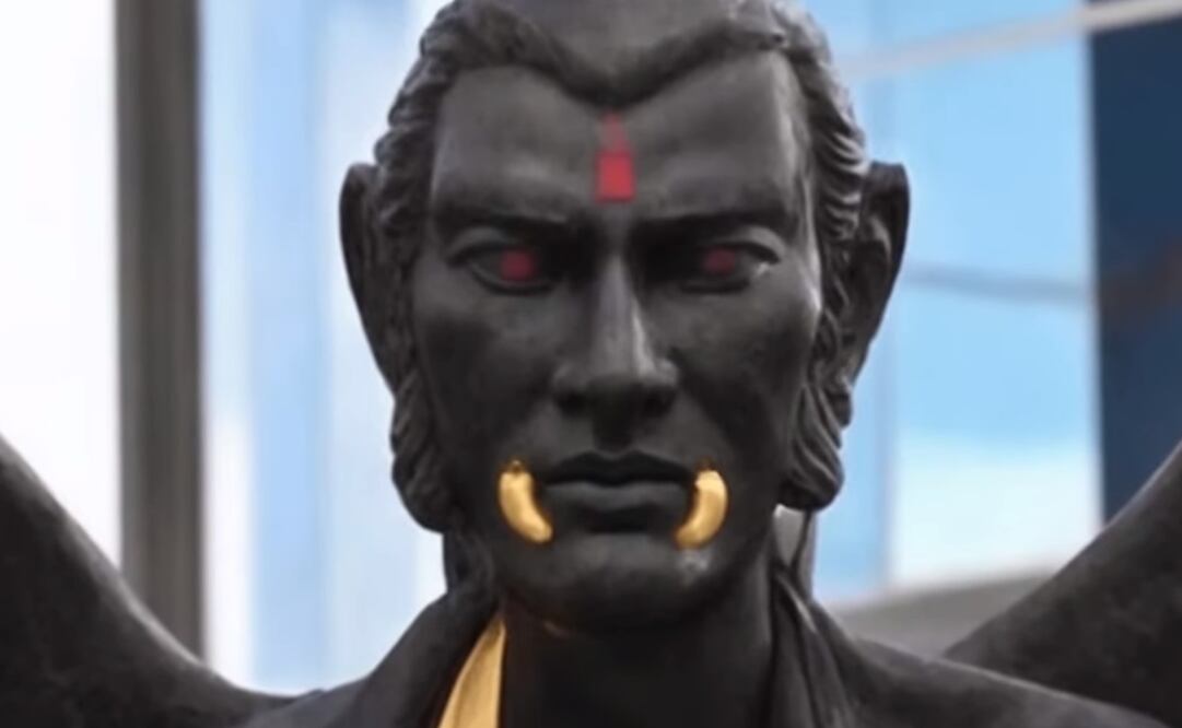 Kru Kai Kaew. Captura vía youtube "Benevolent Deity or Malevolent Demon?".