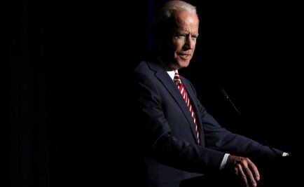 Otra mujer acusa al exvicepresidente Joe Biden por tocamientos