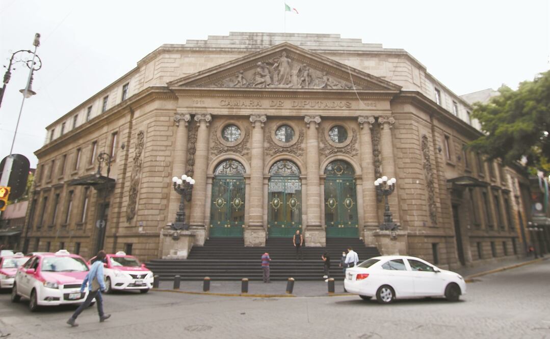 El dictamen avalado ayer será presentado ante el pleno el jueves. Foto: ARCHIVO EL UNIVERSAL