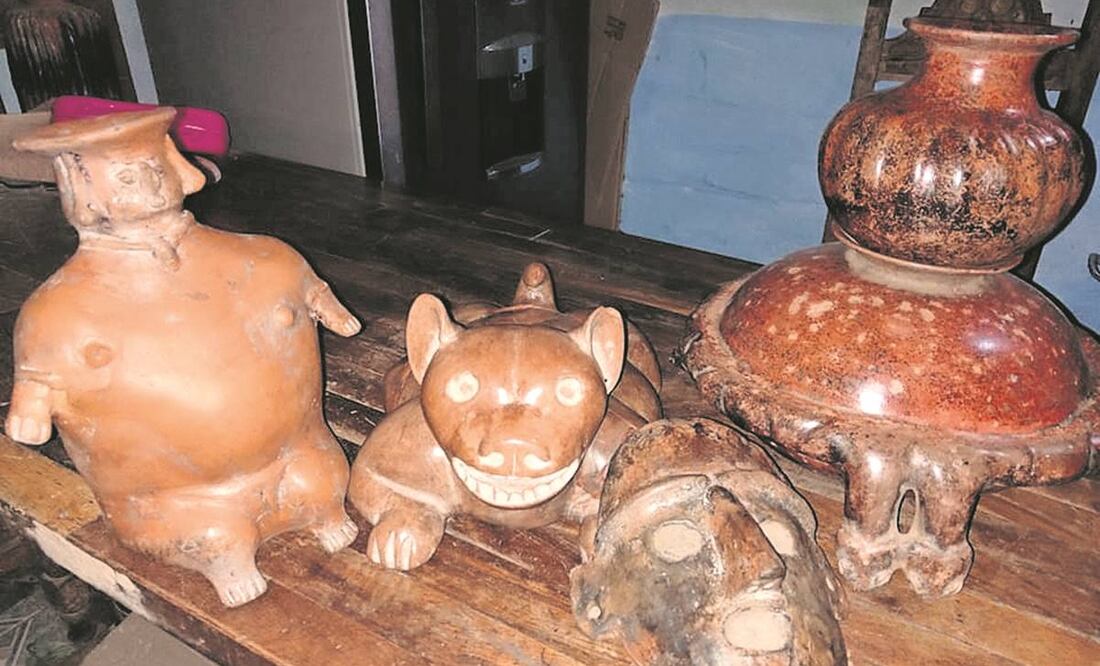 Decenas de grupos privados en redes sociales sirven como mercado negro de compra-venta de piezas arqueológicas; se ofertan de forma sigilosa, y los precios e informes se dan por mensaje privado. Foto: facebook