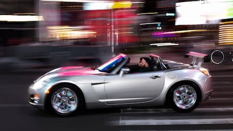 Times Square recibe desfile de autos exóticos 