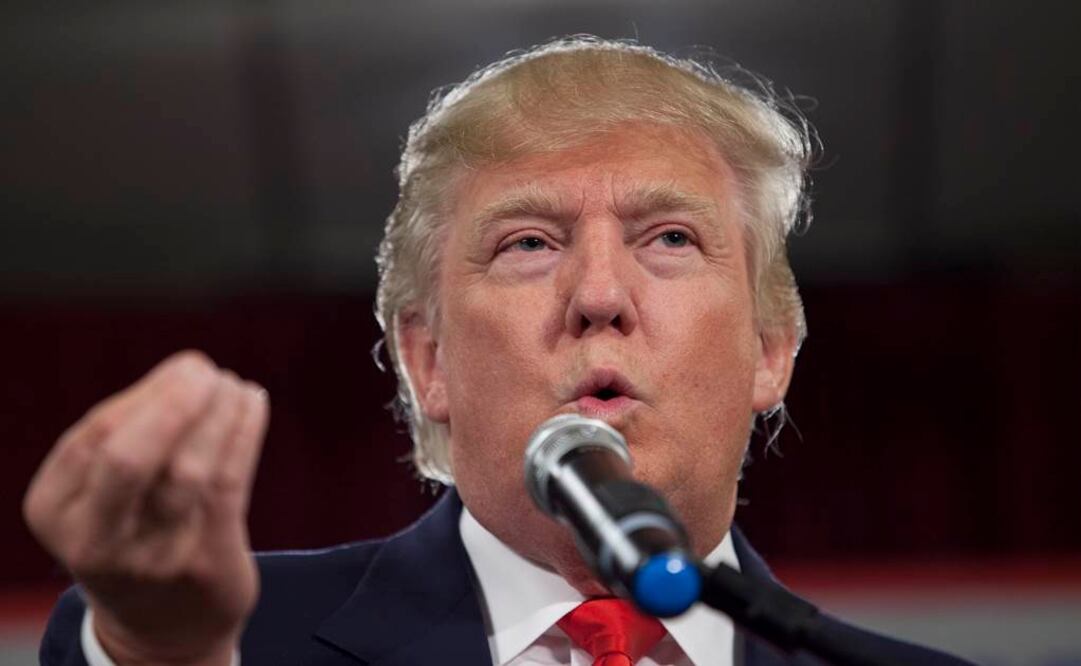  Durante la campaña electoral, Trump prometió que si ganaba designaría a un fiscal especial que investigara el escándalo de los correos de Clinton. (Foto: Archivo EL UNIVERSAL)