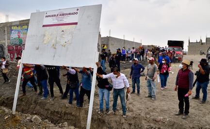 Clausuran predio en Chalco utilizado como depósito de basura clandestino