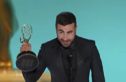 La presencia de Brett Goldstein en los Emmy 2021 demuestra que es real y no un personaje computarizado