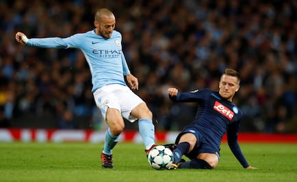Manchester City sufre para vencer a Napoli