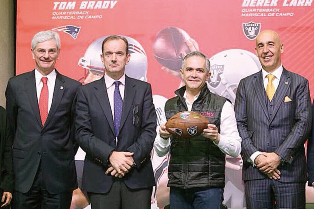 Funcionarios NFL y Miguel Ángel Mancera dieron luz verde al Fan Fest (TWITTER)