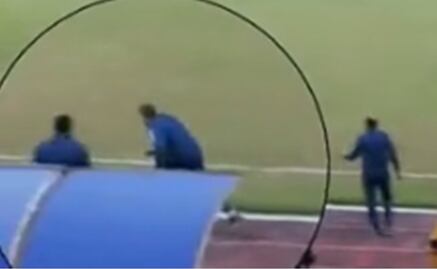 Técnico muere de un infarto al celebrar gol de su equipo en el último minuto